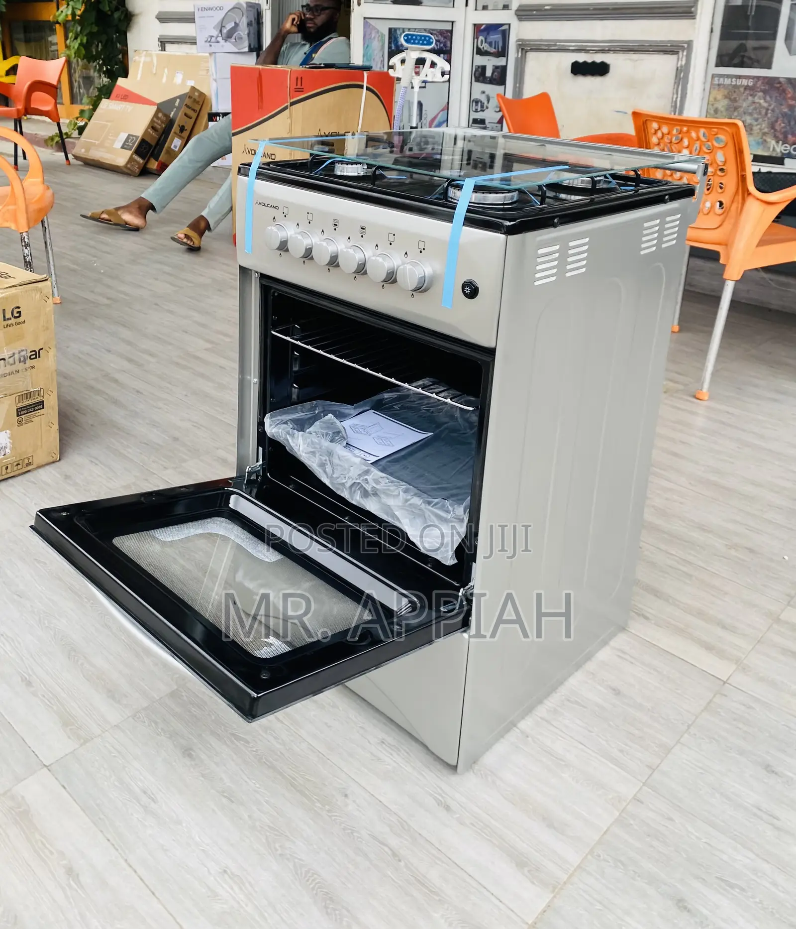 Energy Saving Oven and Grill Volcano 50x50 4 Gas Cooker.