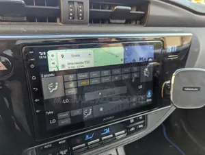 17/19 Corolla Radio With Apple Carplay and Android Auto