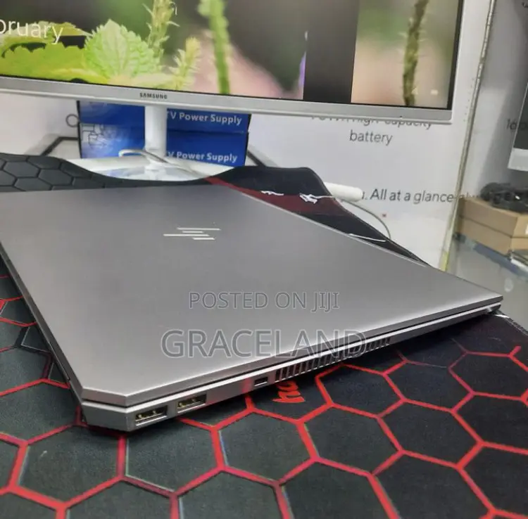 New Laptop HP Zbook Studio G7 32GB Intel Core I9 SSD 1T