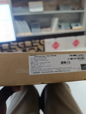 New Laptop Samsung 16GB Intel SSD 512GB