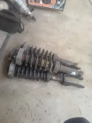 Front and Back Shock for VW Toureg