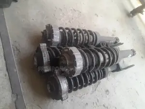 Front and Back Shock for VW Toureg