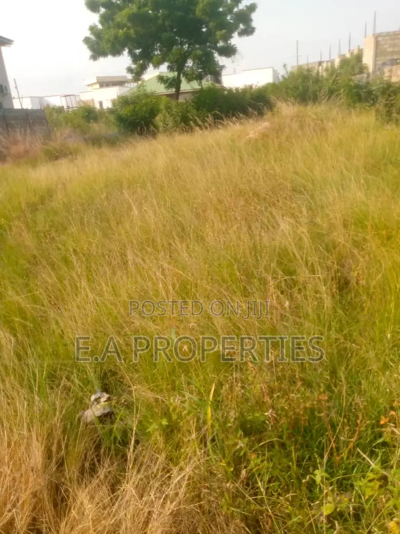 Plot of Land for Sale at Lakeside Estate Comm.8 in Lake Side Estate