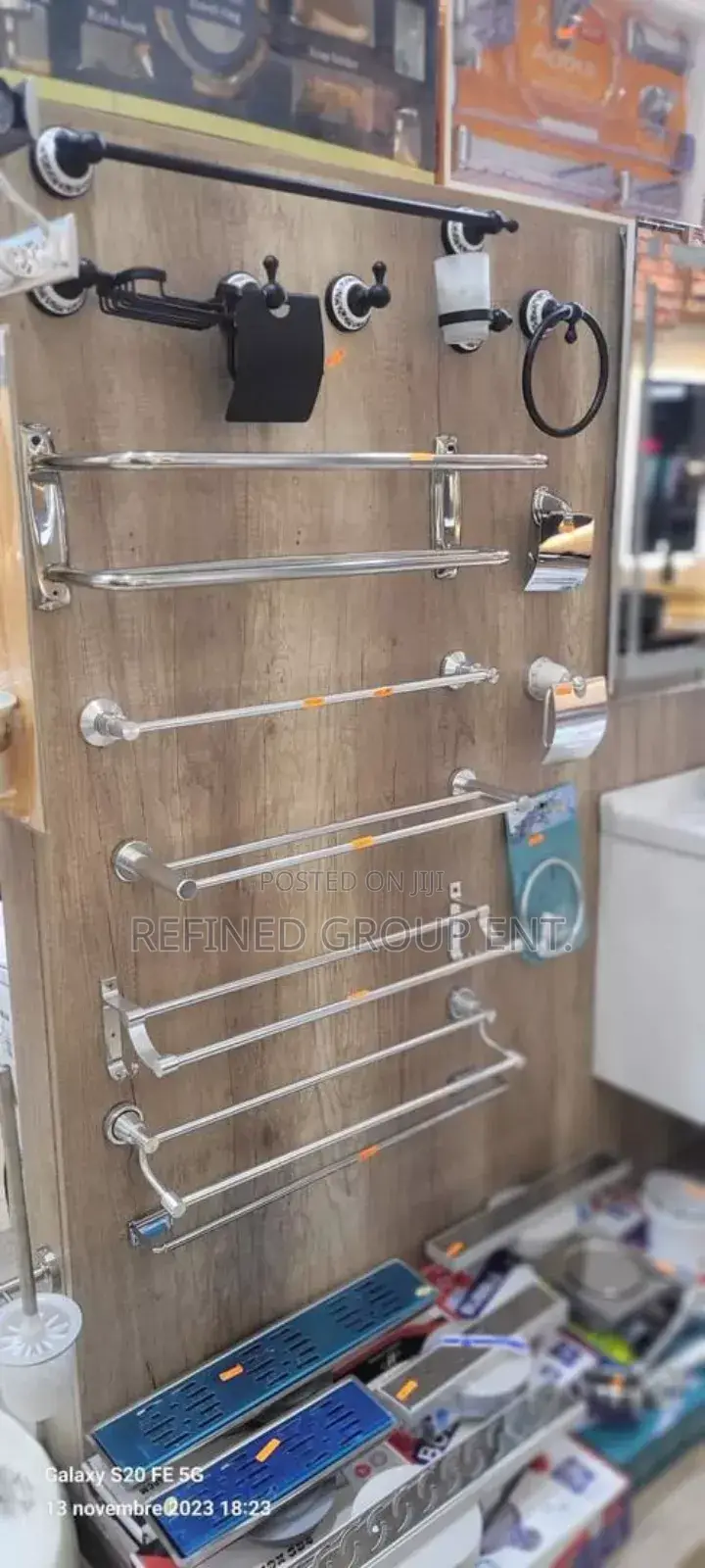 Bathroom Accessories Set.