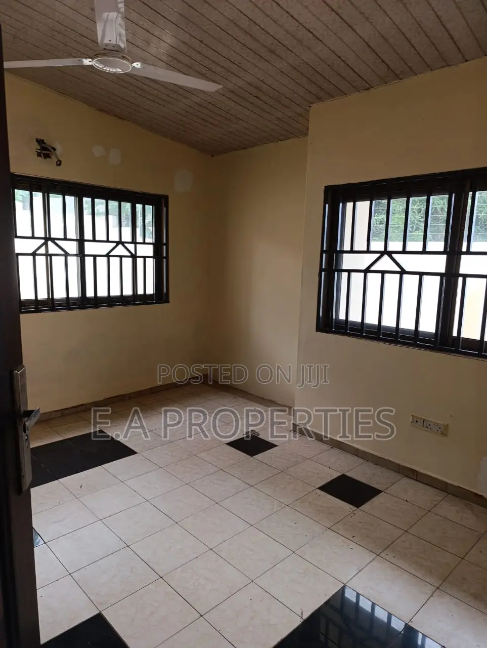 4bdrm House in E A Properties, ECOMOG for rent