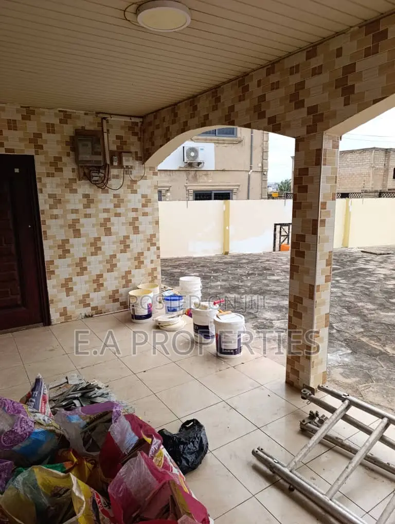 4bdrm House in E A Properties, ECOMOG for rent