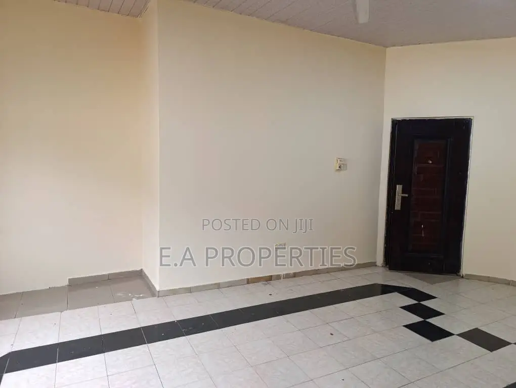 4bdrm House in E A Properties, ECOMOG for rent