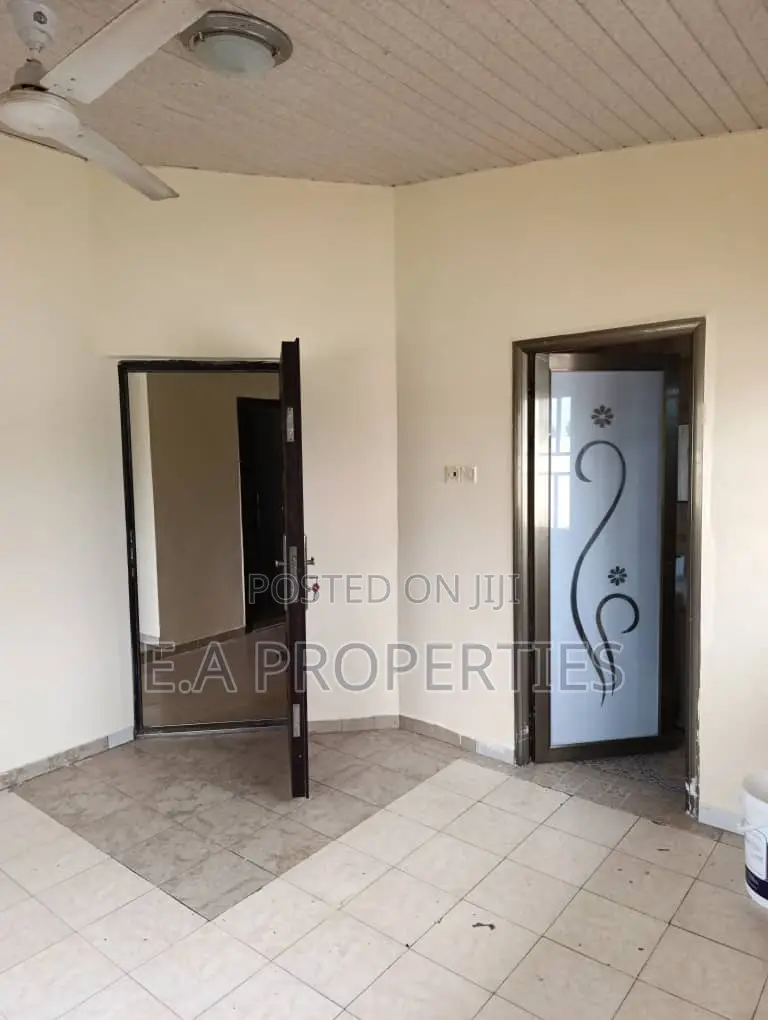 4bdrm House in E A Properties, ECOMOG for rent