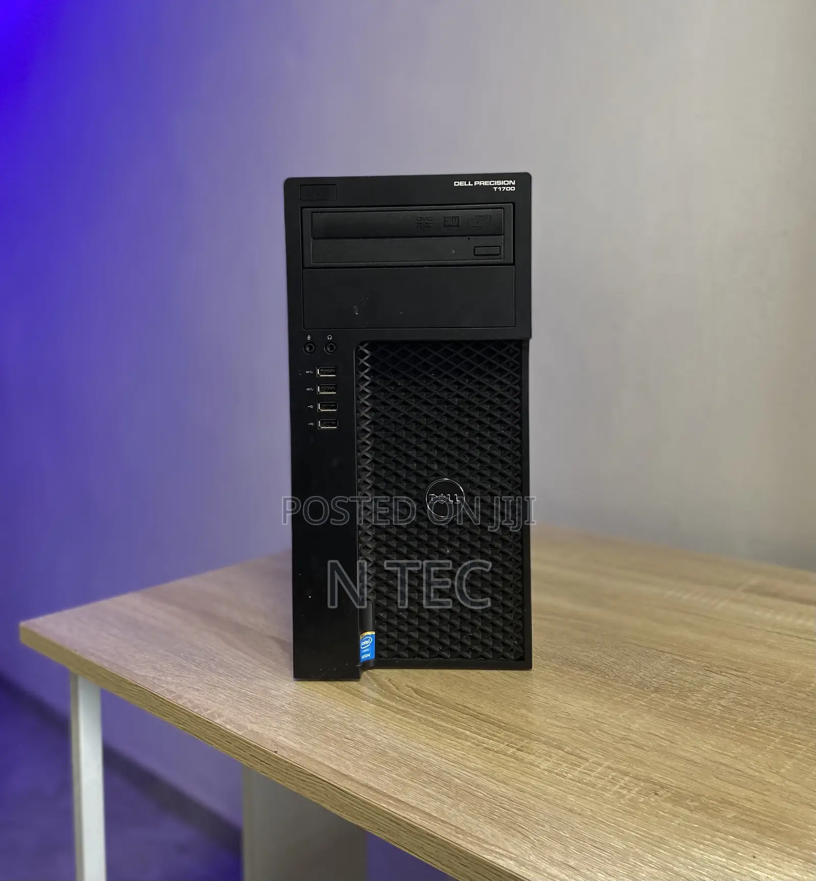 Desktop Computer Dell Precision 5720 16GB Intel Xeon HDD+SSD 1T