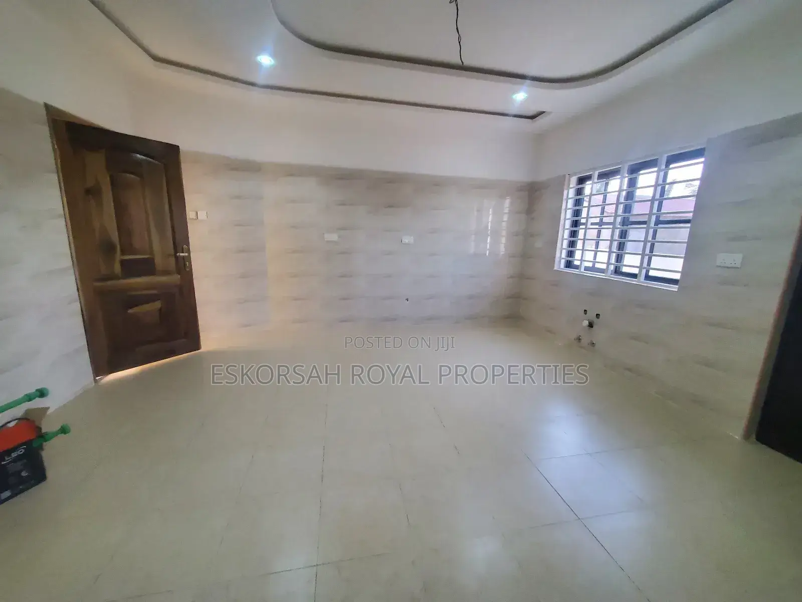 3bdrm House in Lakeside for sale