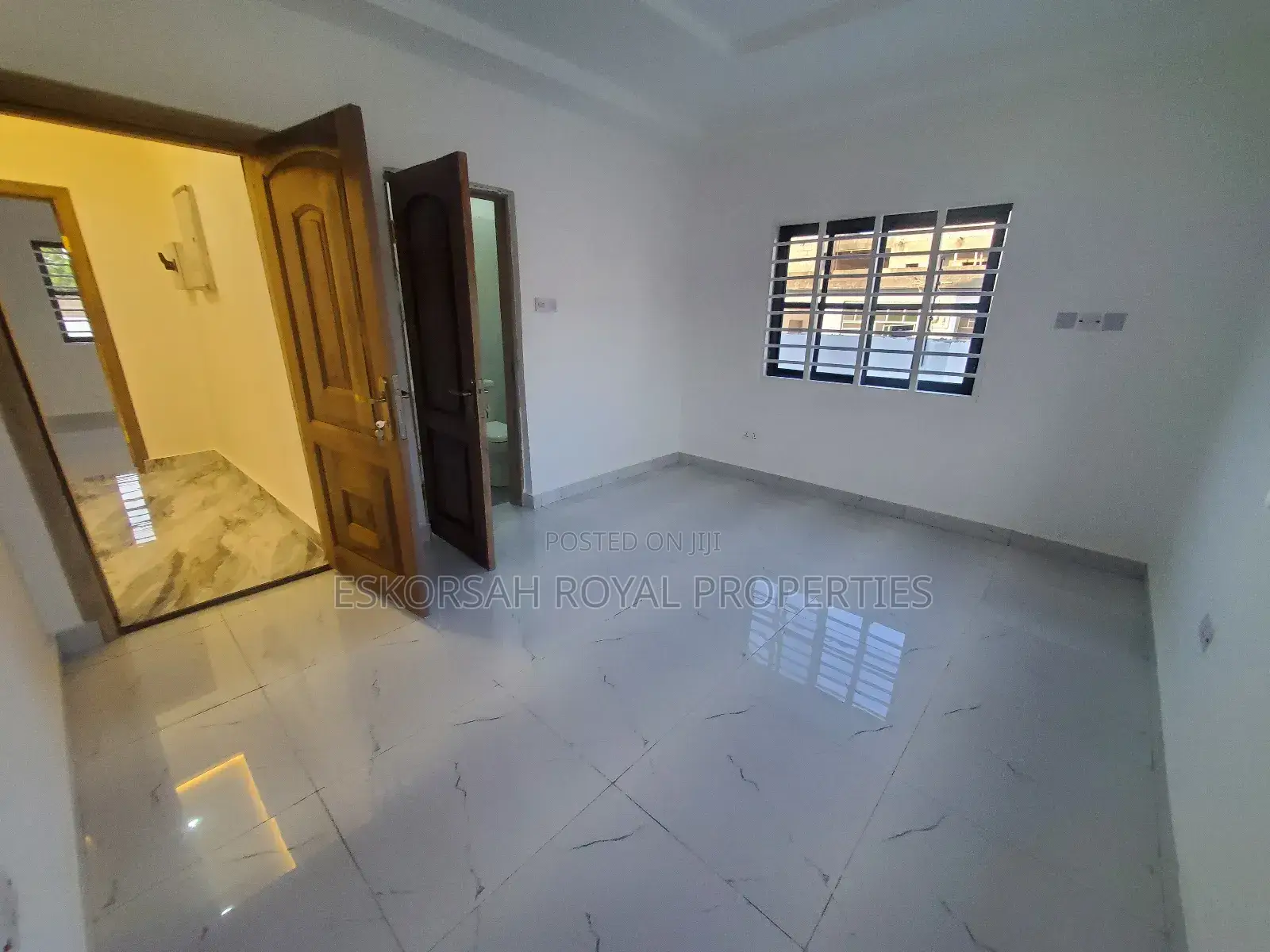 3bdrm House in Lakeside for sale