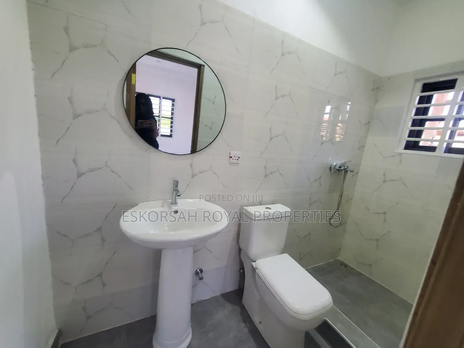 3bdrm House in Lakeside for sale