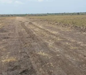 Perfect Demarcation on Land at Tsopoli