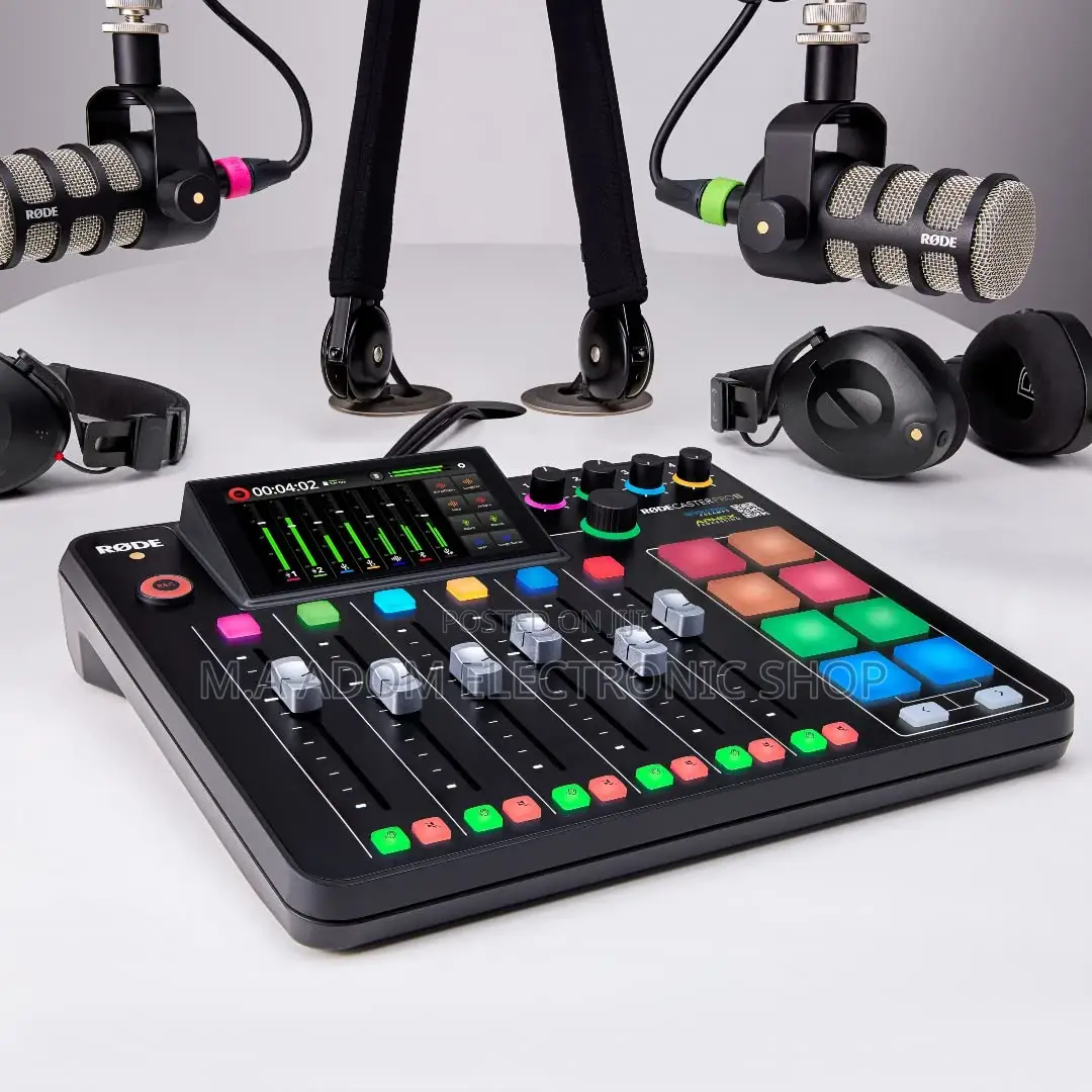 Røde Rodecaster Pro Ii Podcast Production Console With Headphones Mic