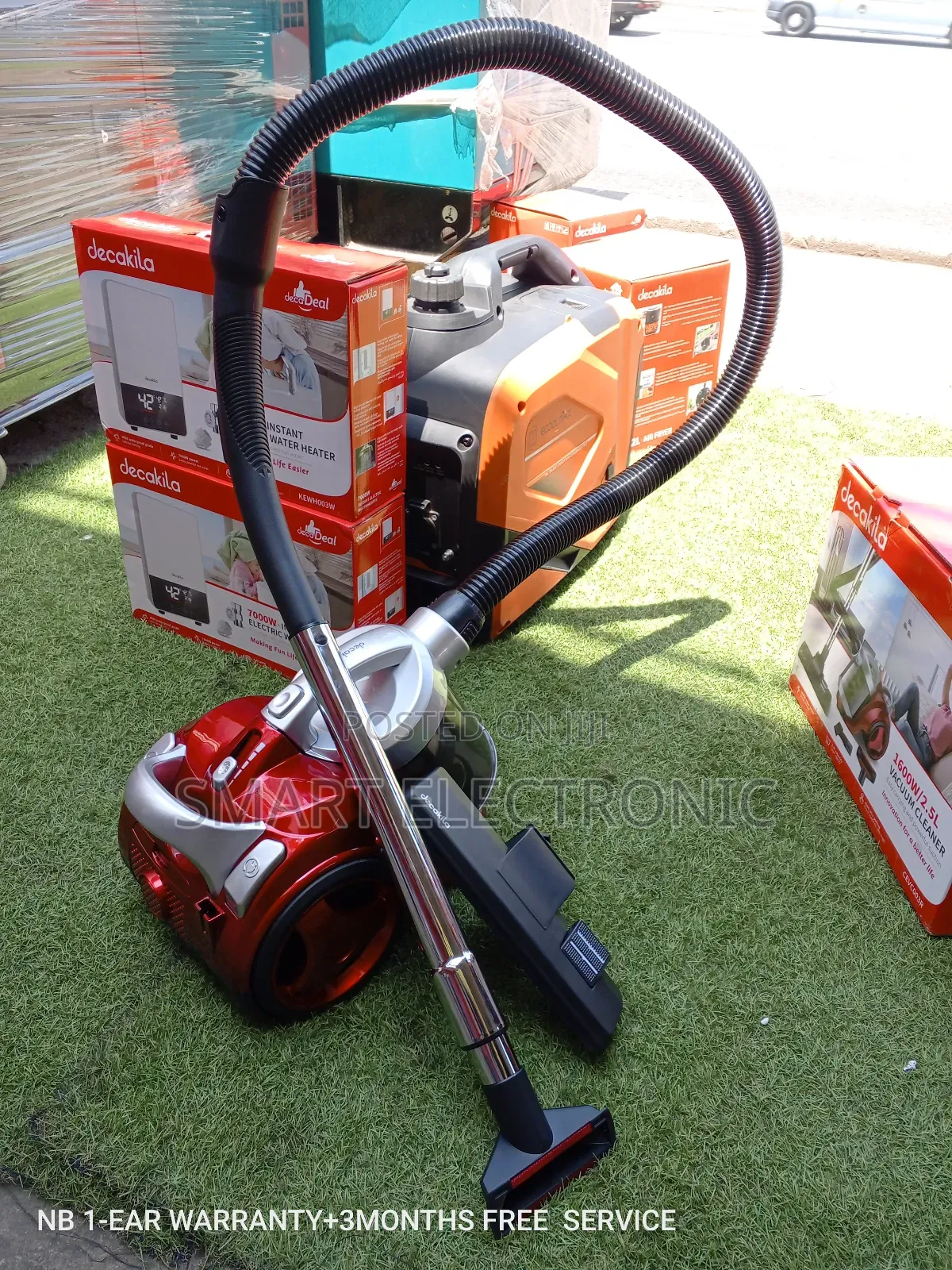 Available 2in1 Decakila 2.5L Vacuum Cleaner Vacuum Cleaner