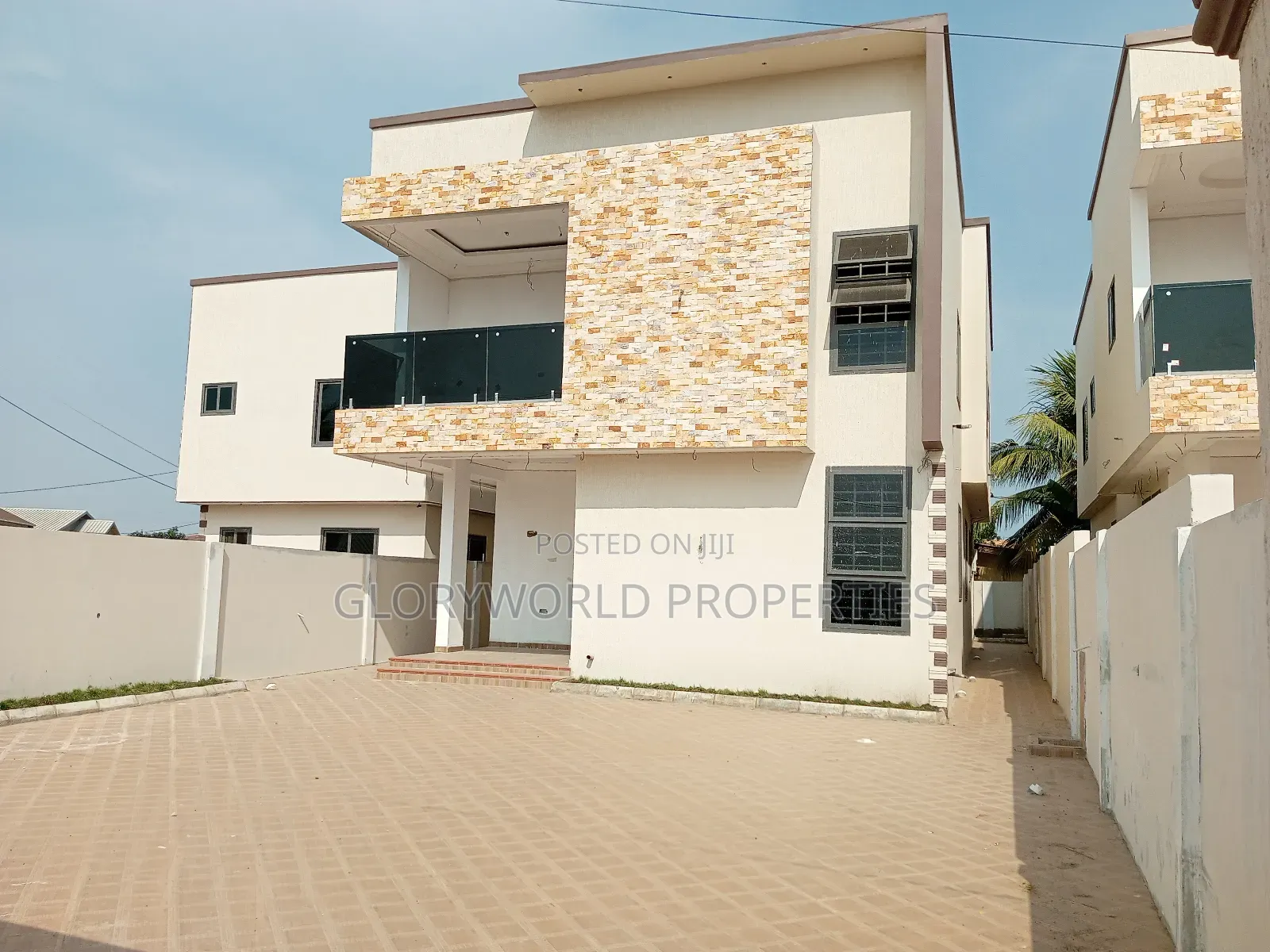 4bdrm House in Spintex for sale
