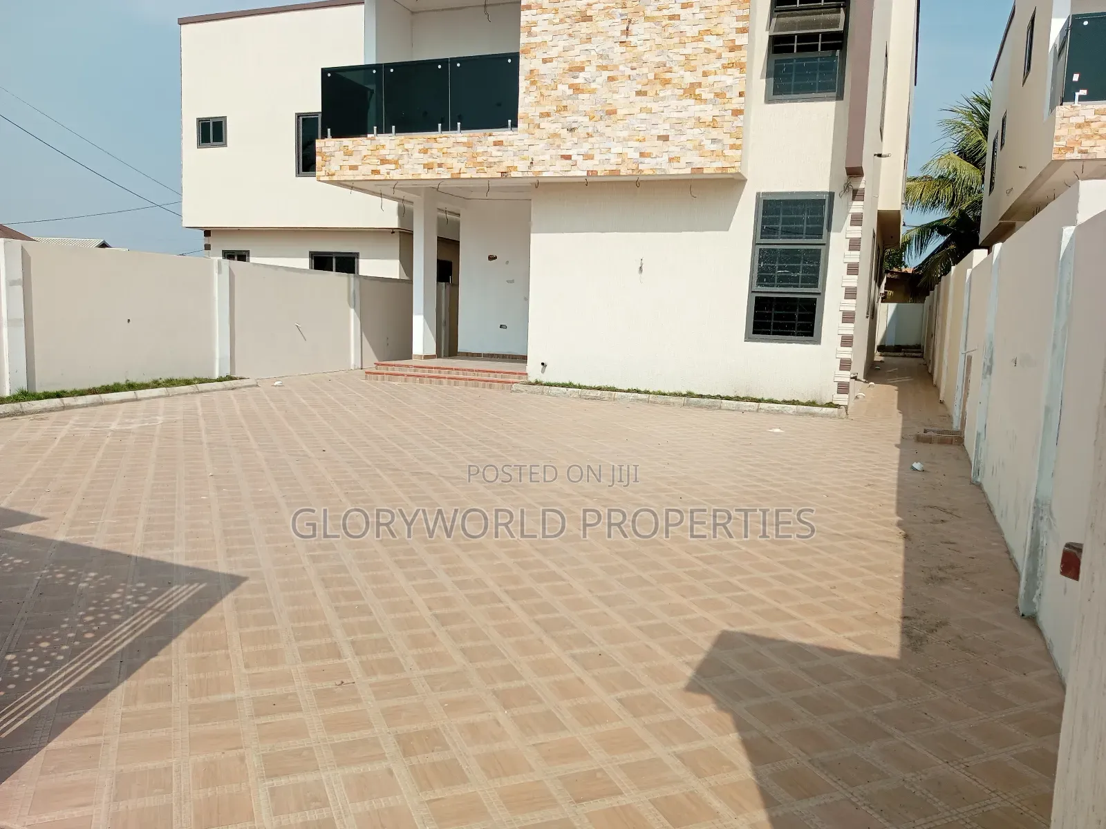 4bdrm House in Spintex for sale
