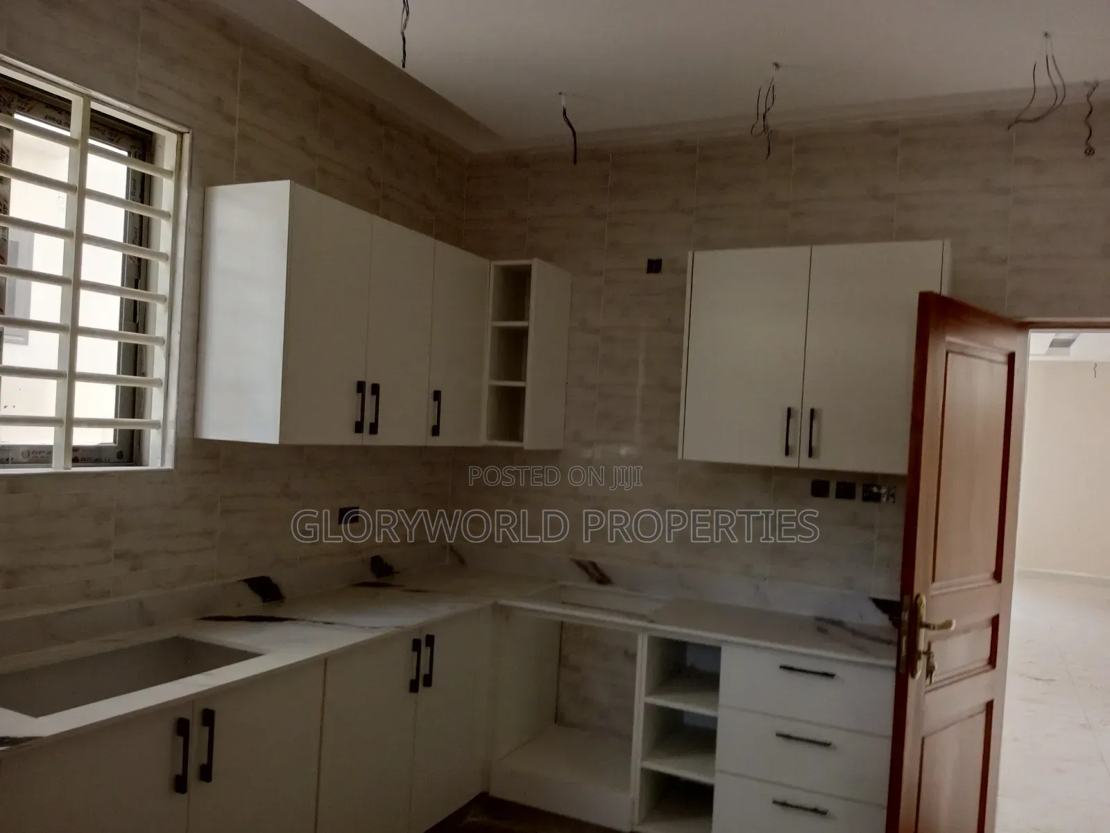 4bdrm House in Spintex for sale