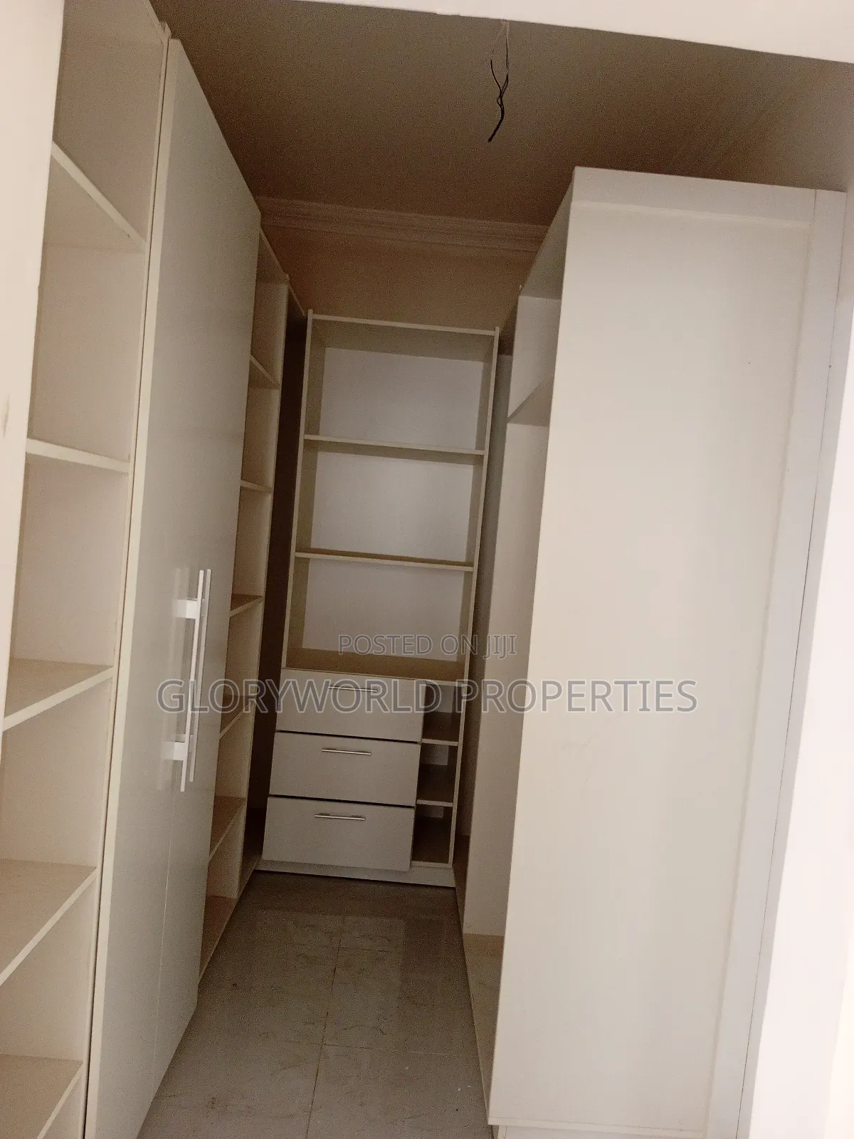 4bdrm House in Spintex for sale