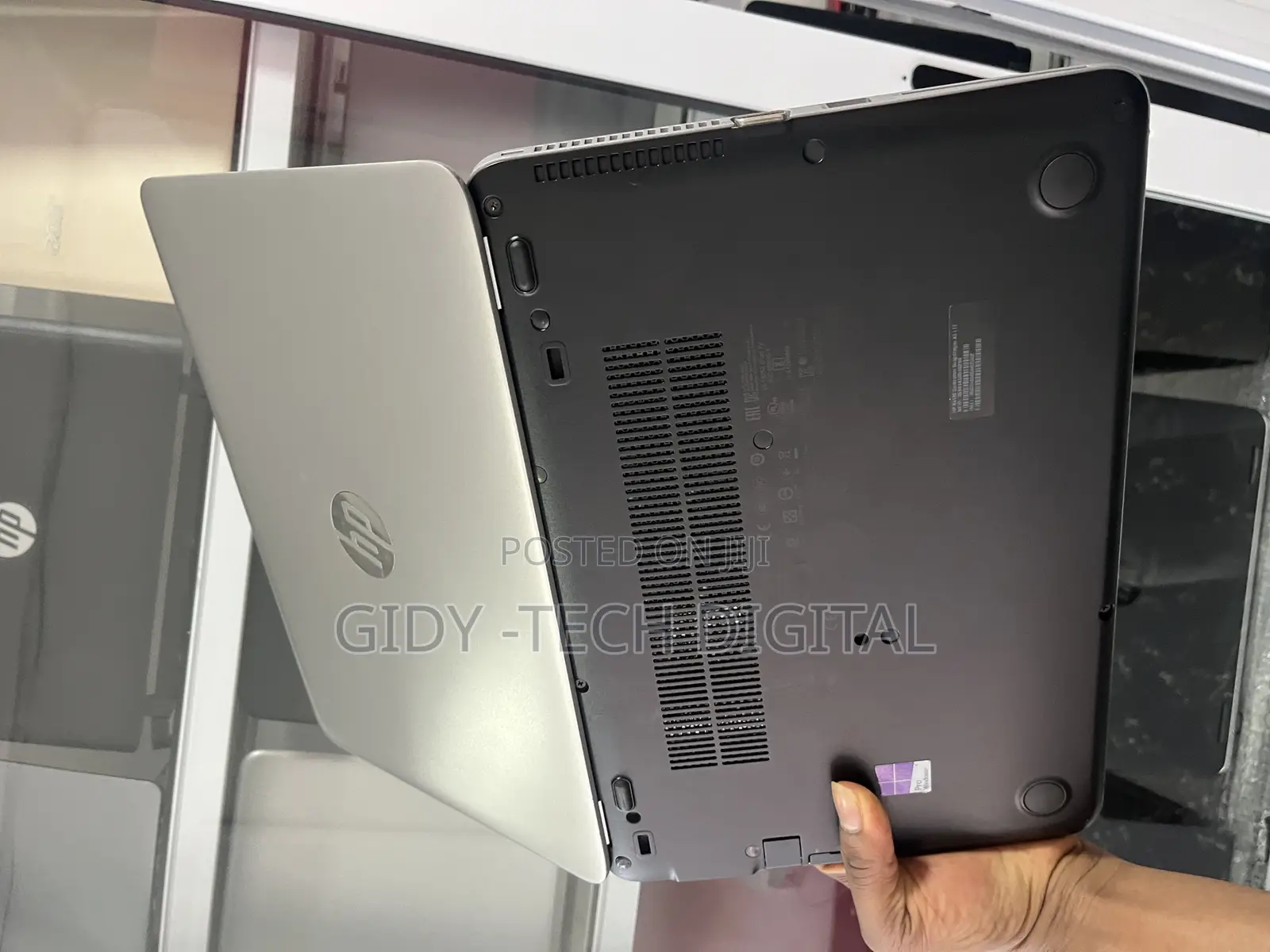 Laptop HP EliteBook 820 G3 8GB Intel Core I5 SSD 256GB