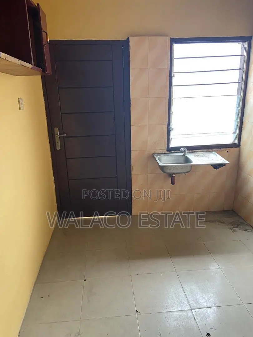 2bdrm House in Walako Estate , Kasoa for rent