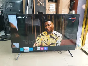 43"Samsung Crystal Uhd HDR Smart Satellite Tv