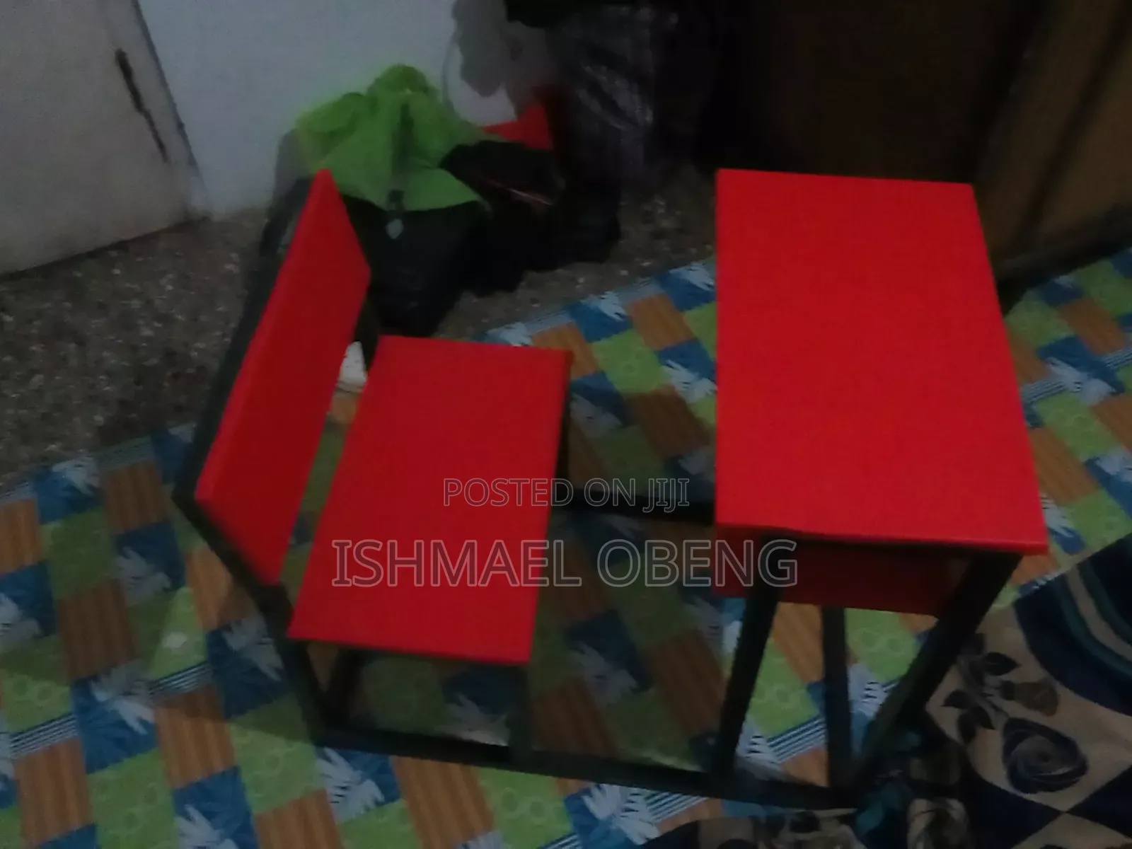 Laminated and Alucobond Students Desk
