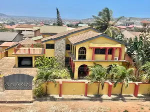 Furnished 7bdrm House in Accra for sale