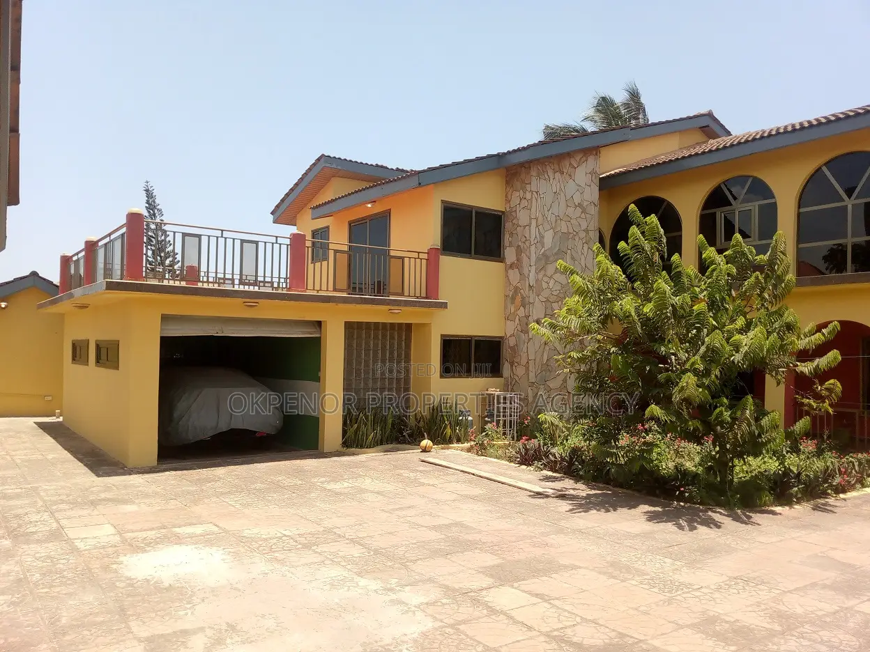 Furnished 7bdrm House in Accra for sale