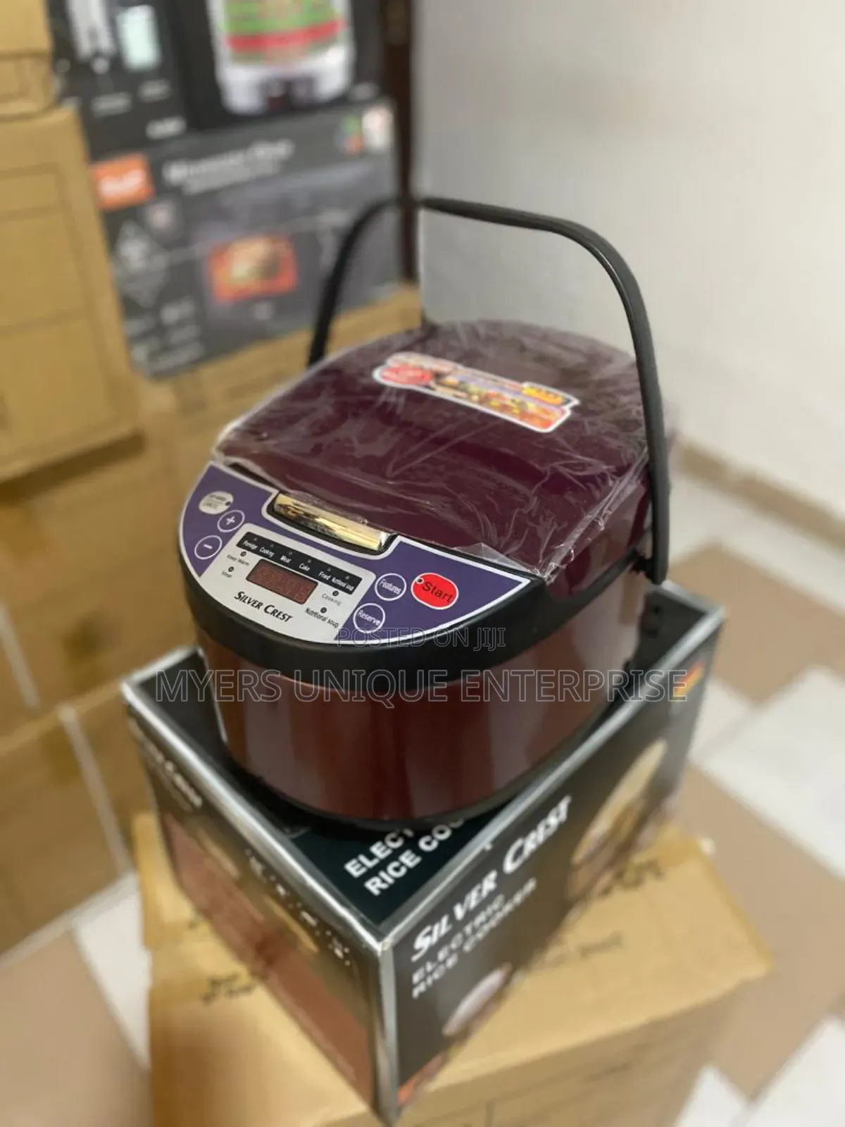 Easy to Use Rice Cooker Free From Rusting Issues