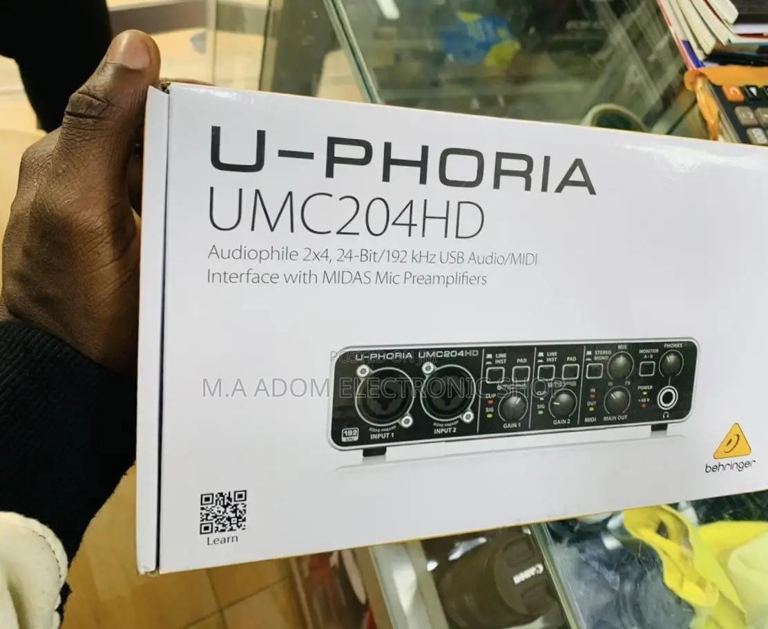 Durable Behringer U-Phoria UMC204HD USB Audio Interface.