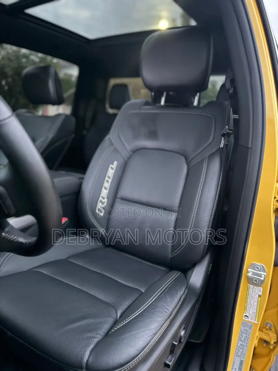 Dodge RAM 2023 Yellow