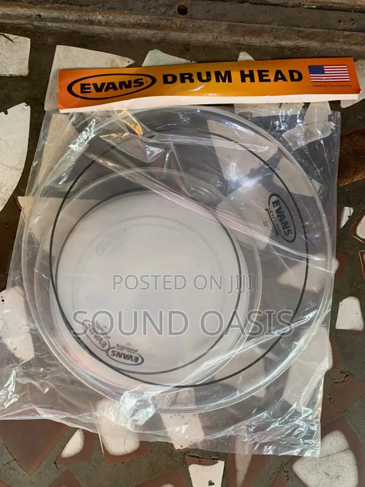 Seven Set Evans Drum Vellom