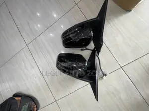 Mercedes Benz C250 Complete Side Mirrors Glass