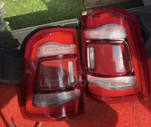 Dodge RAM 2018,2022 Taillights
