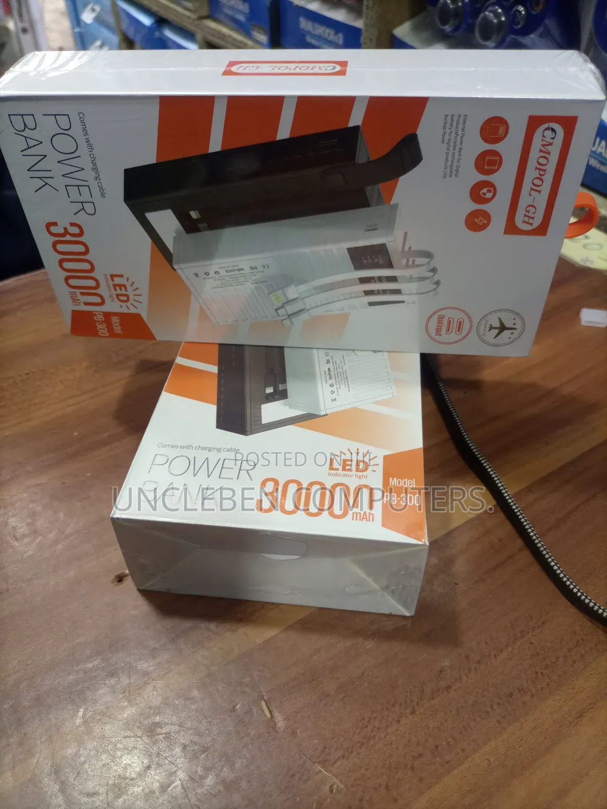 C-mopol Power Bank