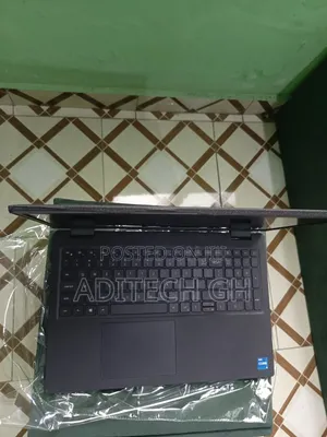 Laptop Dell Latitude 3520 16GB Intel Core i5 SSD 750GB