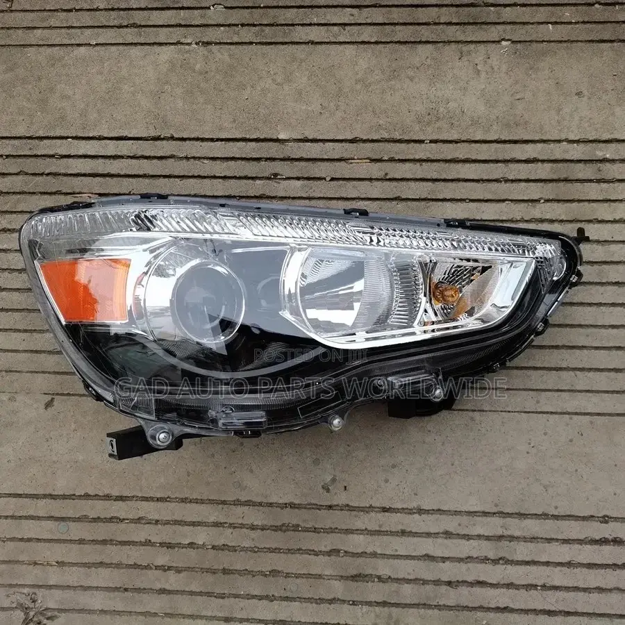 Mitsubishi Outlander Headlight 2014-2016