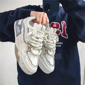 Casual Sneakers