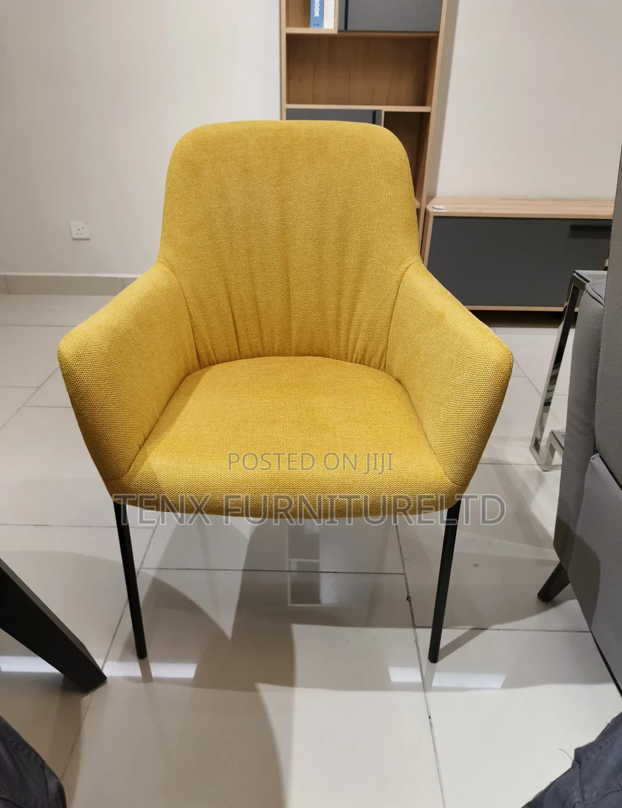 Dining Chair With Black Metallic Legs