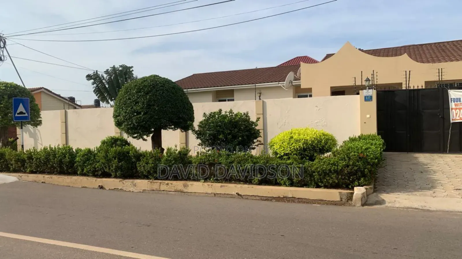 7bdrm House in 4 Bedroom Self, Tema Metropolitan for rent