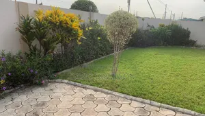 7bdrm House in 4 Bedroom Self, Tema Metropolitan for rent