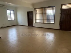 7bdrm House in 4 Bedroom Self, Tema Metropolitan for rent