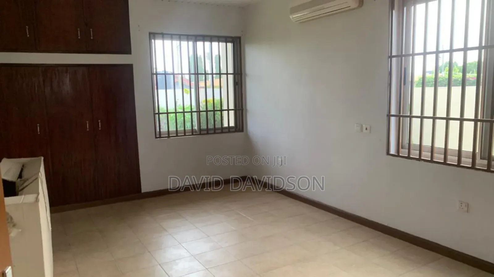 7bdrm House in 4 Bedroom Self, Tema Metropolitan for rent