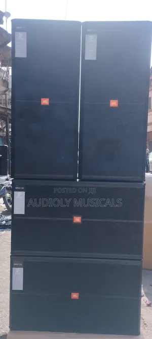 Double Bass and Pair of Mid Speakers With Full Rack Set