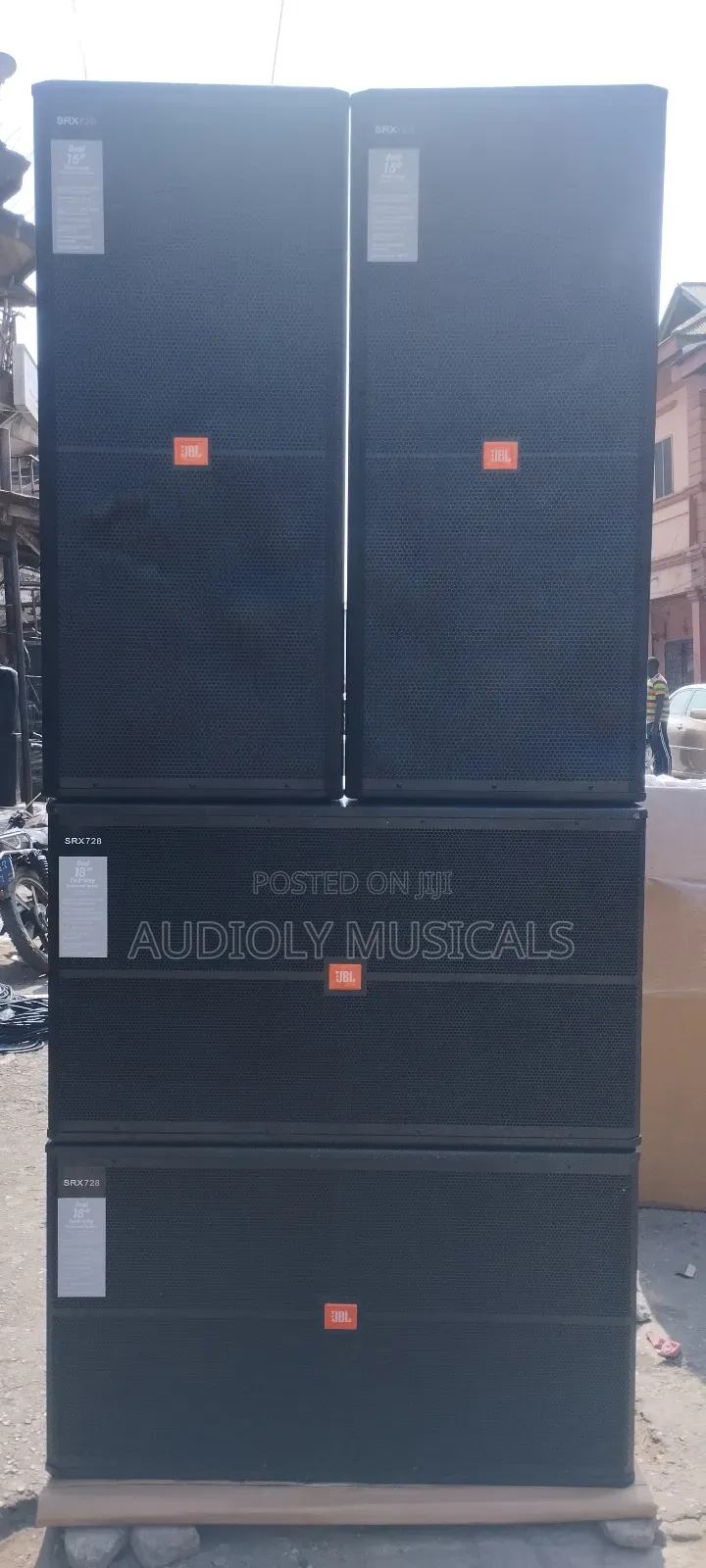 Double Bass and Pair of Mid Speakers With Full Rack Set