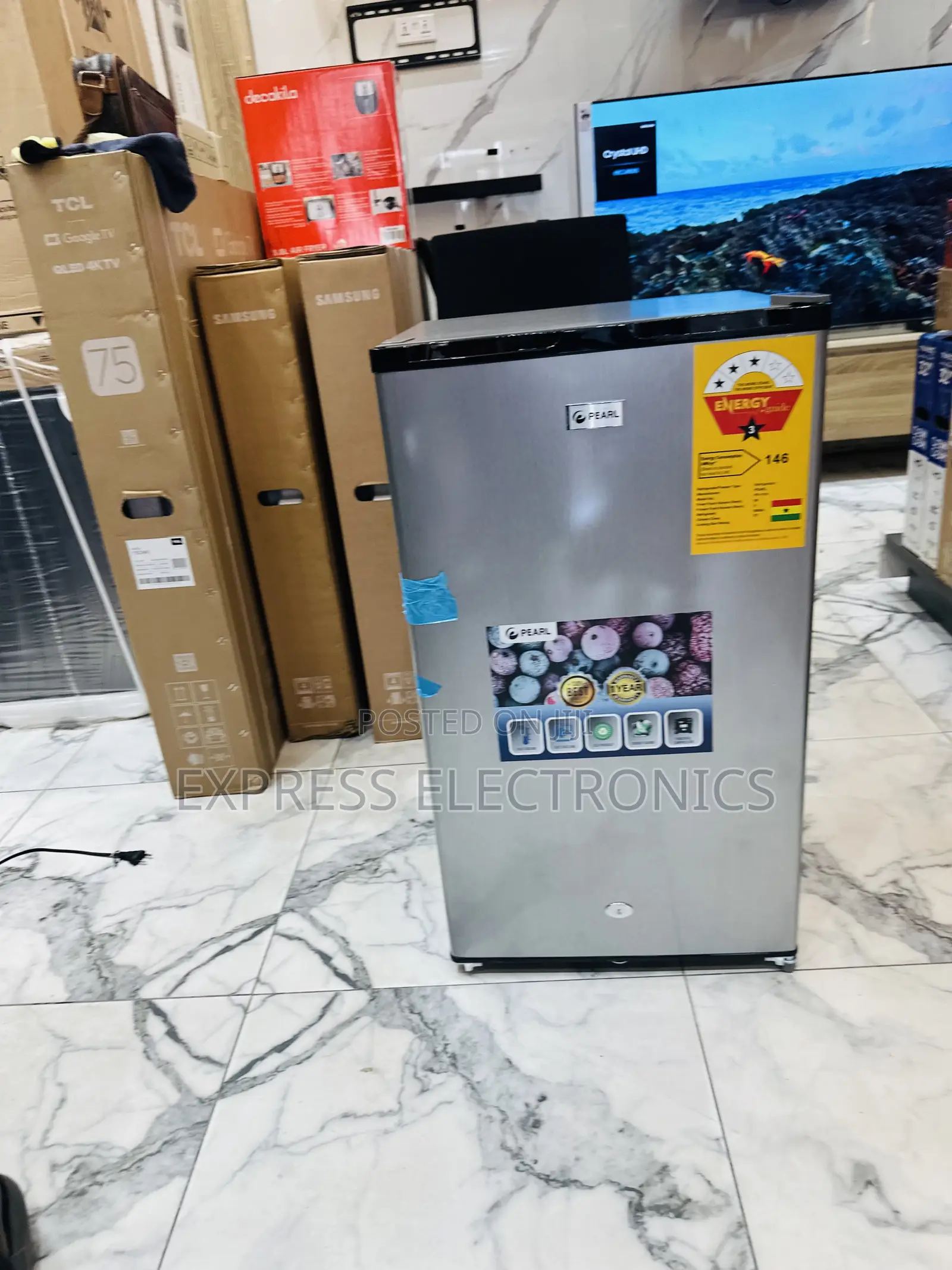 Single Door Door Fridge Pearl 111H Grey Color