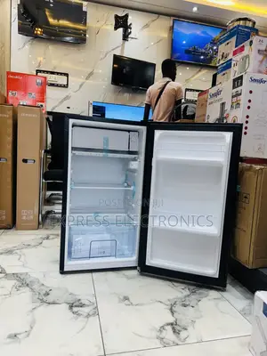 Fast Freezing Sleek Black Fridge Single Door Fridge PF-109