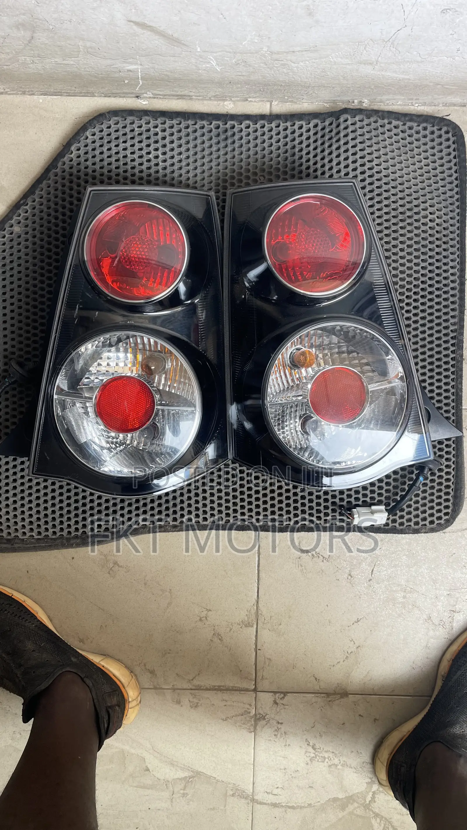 Kia Morning/Picanto 2005/06/07/08/09/10 Taillight Pair Black