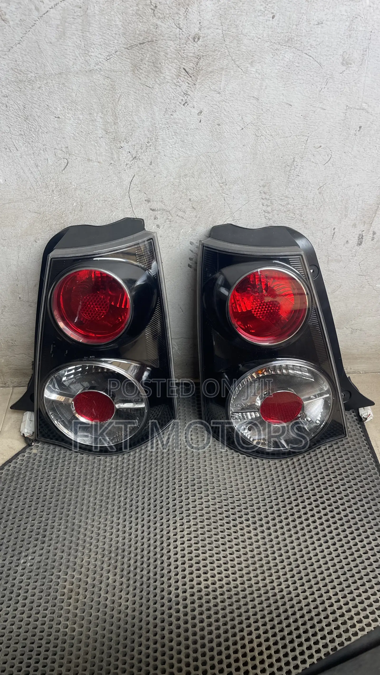 Kia Morning/Picanto 2005/06/07/08/09/10 Taillight Pair Black